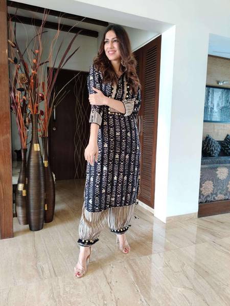 Ladies kurta salwar shop