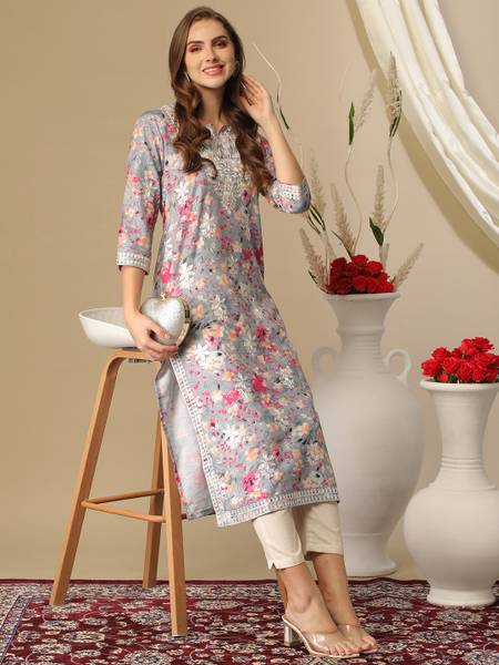 Gosriki Women Embroidered Straight Kurta