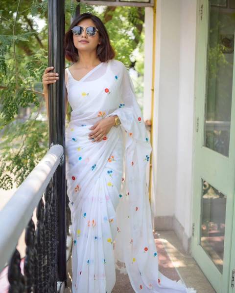 ACHOL Embroidered Handloom Pure Cotton Saree