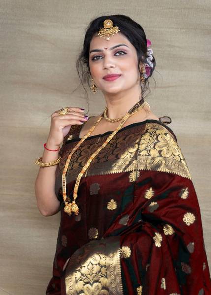 GajGajra Woven, Self Design Banarasi Silk Blend, Pure Silk Saree