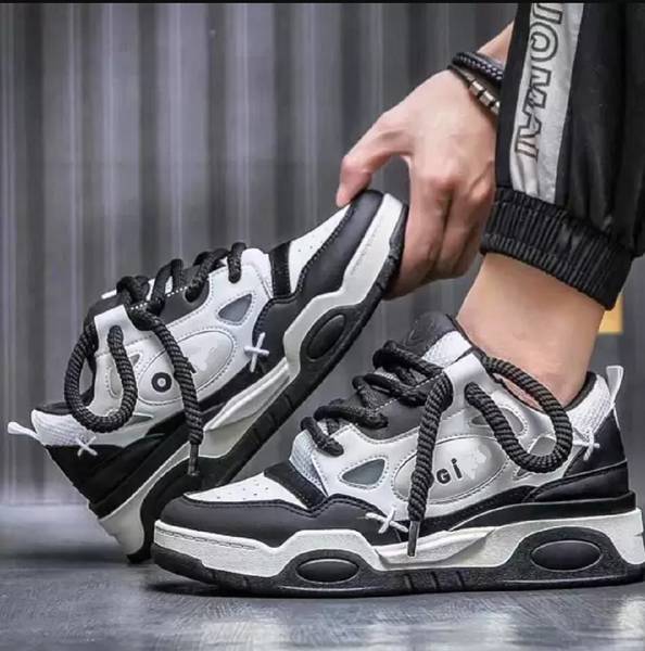 NEW RETRO SHOES HIGH PREMIUM QUALITY Trendy Popular OGGY BLACK Sneakers For Men