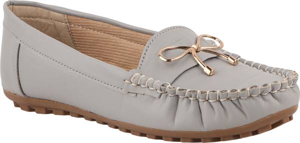 Pery shoes and bags top