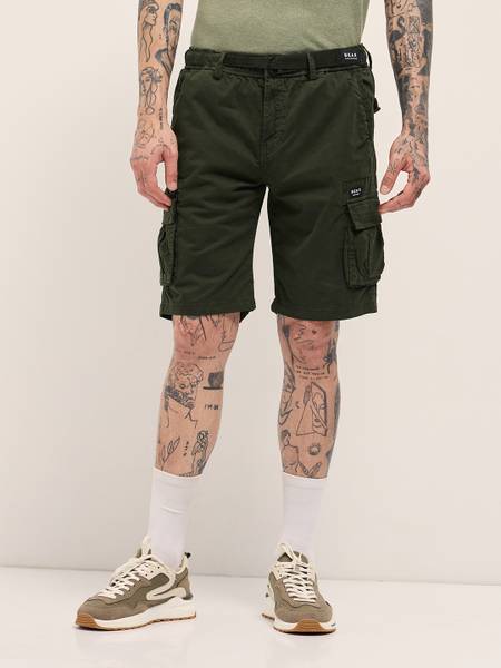 THE BEAR HOUSE Solid Men Green Regular Shorts