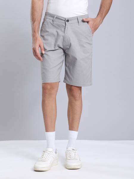 Hence Solid Men Grey Chino Shorts