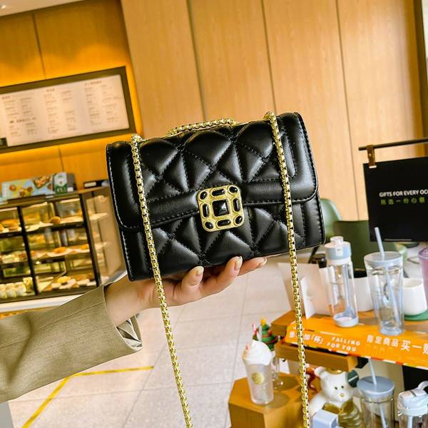 Studded sling bags 2025