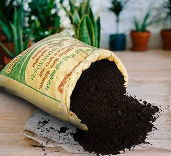 kraftseeds Vermicompost for Plants 7kg,Black Gold,Complete Food for The Soil Manure 7 kg Manure