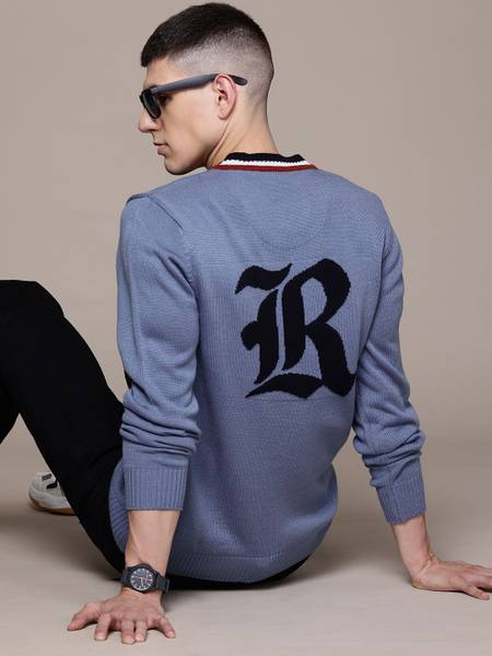 Roadster Self Design V Neck Casual Men Blue Sweater