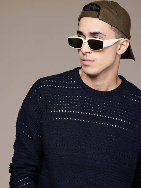 Roadster Self Design Round Neck Casual Men Black Sweater