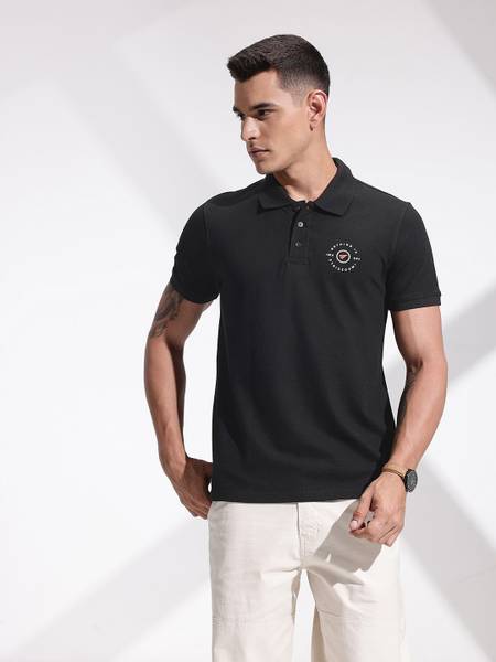 INVICTUS Solid Men Polo Neck Black T-Shirt