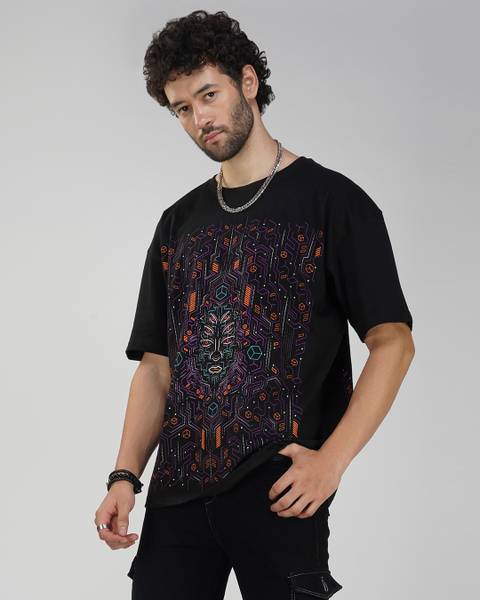 ULTRA TRIBE Printed Men Round Neck Black T-Shirt