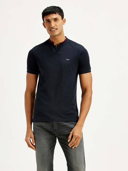 LEVI'S Solid Men Mandarin Collar Black T-Shirt