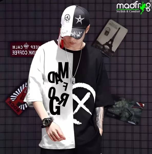 rotaqo Printed Men Round Neck White, Black T-Shirt