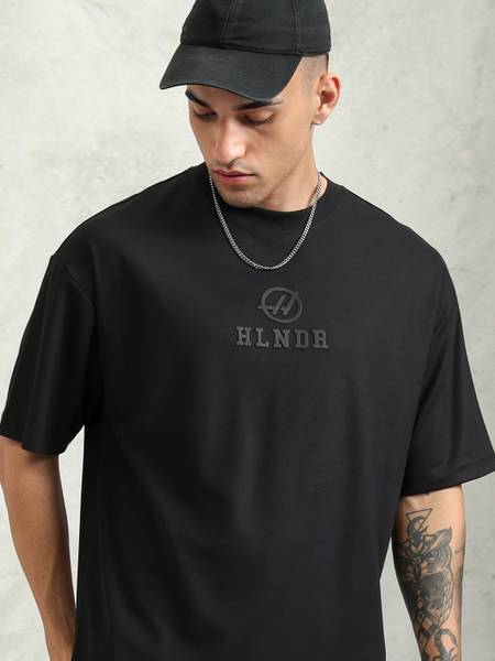 HIGHLANDER Printed Men V Neck Black T-Shirt