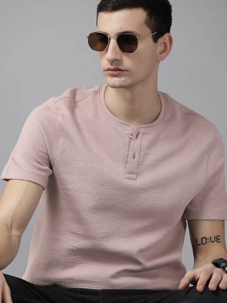 Roadster Self Design Men Henley Neck Purple T-Shirt