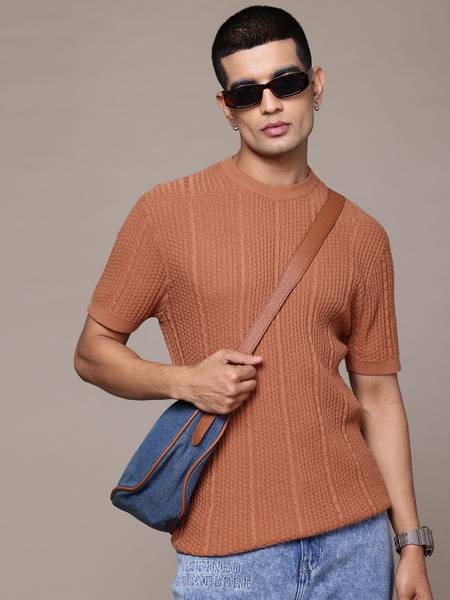 Roadster Self Design Men Round Neck Brown T-Shirt