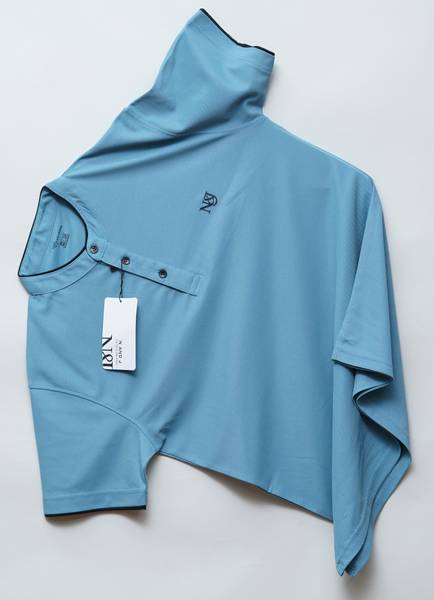 N AND J Solid Men Henley Neck Blue T-Shirt