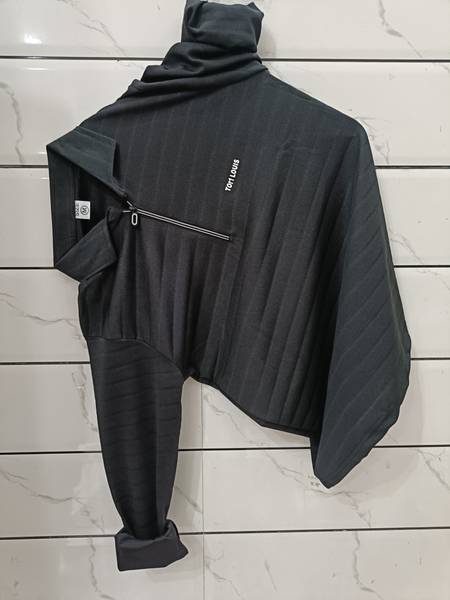 sumit enterprises Self Design Men Zip Neck Black T-Shirt