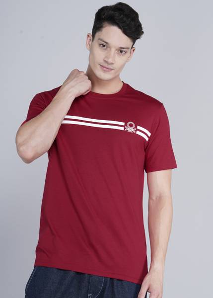 United Colors of Benetton Solid Men Round Neck Red T-Shirt