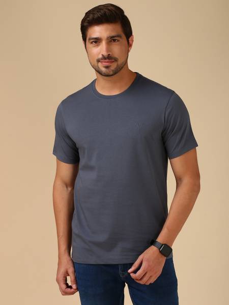 VAN HEUSEN Solid Men Crew Neck Grey T-Shirt