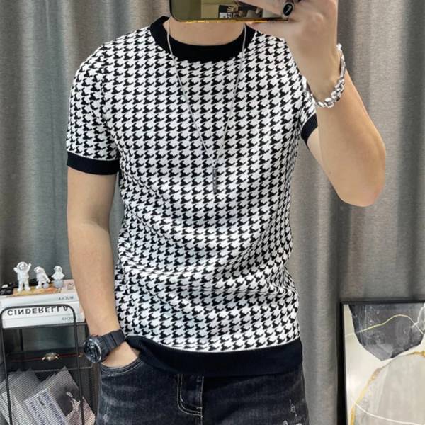 KAJARU Printed Men Round Neck Black, White T-Shirt