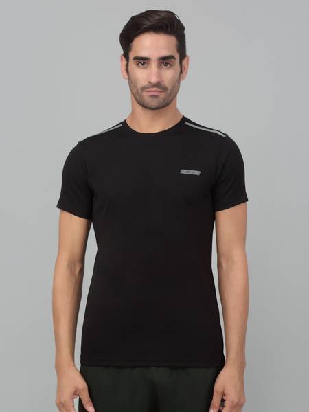 CANTABIL Solid Men Round Neck Black T-Shirt