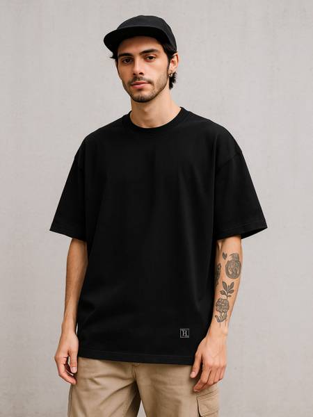 TOXA Solid Men Round Neck Black T-Shirt