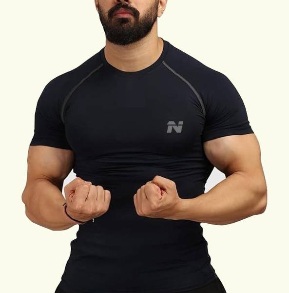 NINQ Solid Men Round Neck Black T-Shirt