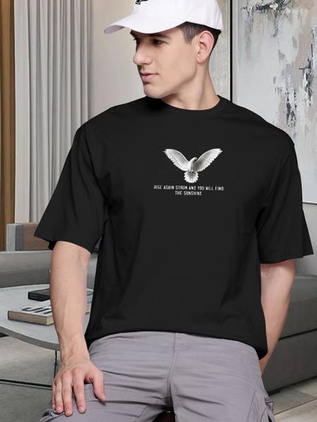 PATOIS Printed Men Round Neck Black T-Shirt