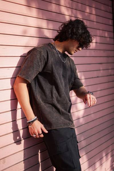 BEEFITS Solid Men Crew Neck Black T-Shirt