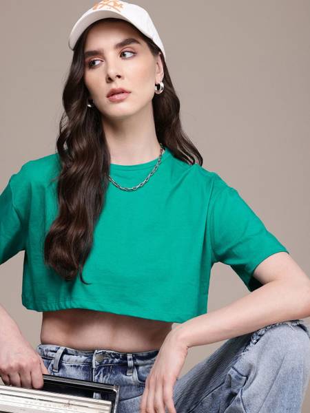 Roadster Solid Women Round Neck Green T-Shirt