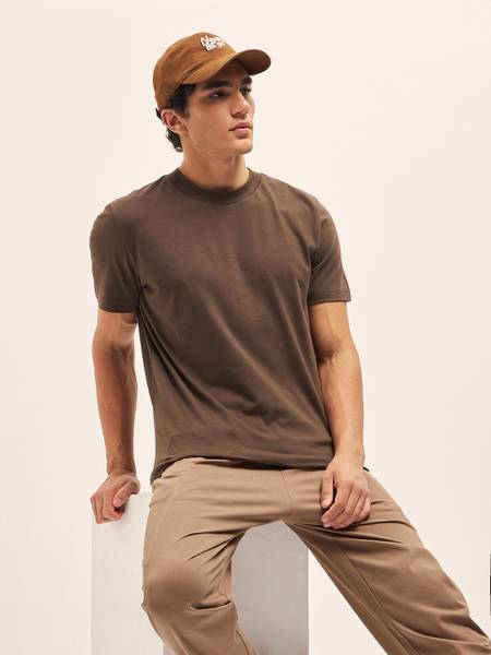 THE BEAR HOUSE Solid Men Round Neck Brown T-Shirt
