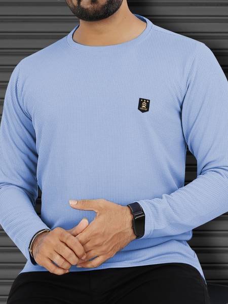VeBNoR Solid Men Round Neck Light Blue T-Shirt