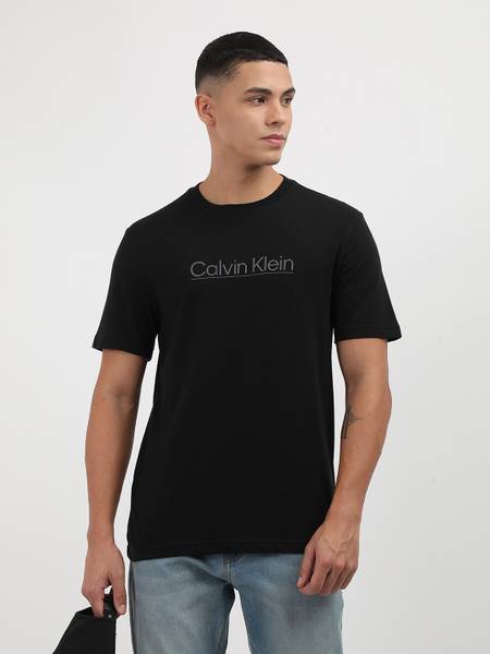 Calvin Klein Jeans Solid Men Round Neck Black T-Shirt