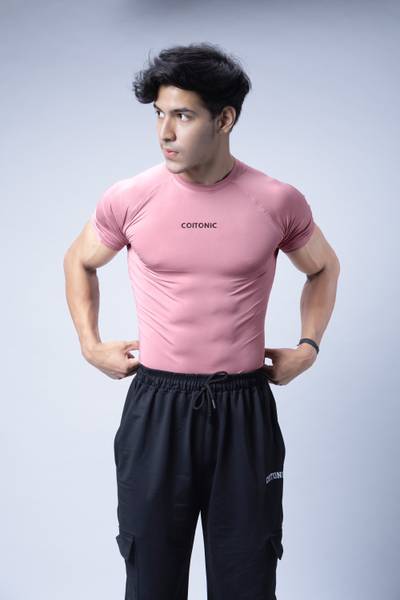 COITONIC Solid Men Round Neck Pink T-Shirt
