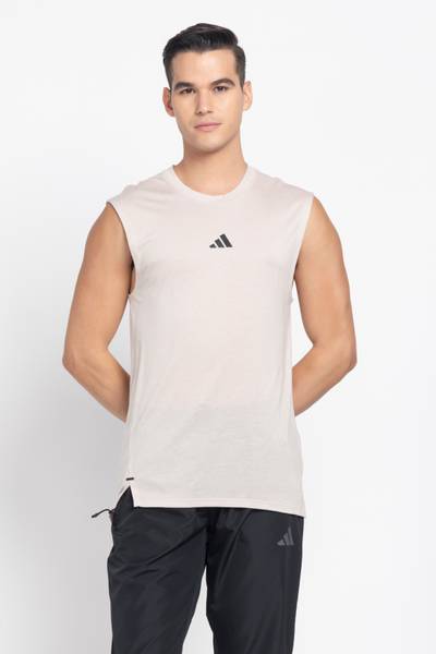 ADIDAS Printed Men Crew Neck Brown T-Shirt