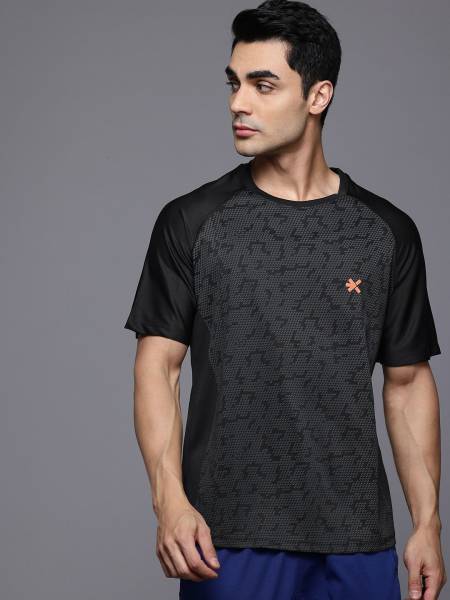 HRX by Hrithik Roshan Self Design Men Round Neck Black T-Shirt