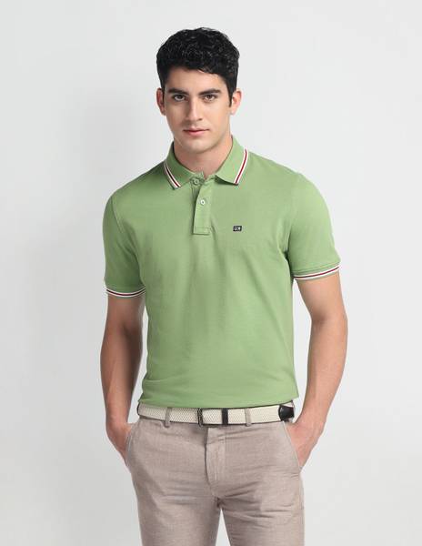 Arrow Sport Solid Men Polo Neck Green T-Shirt