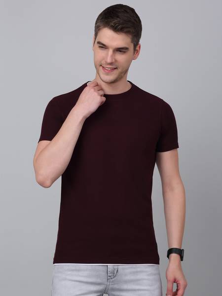 CANTABIL Solid Men Round Neck Maroon T-Shirt