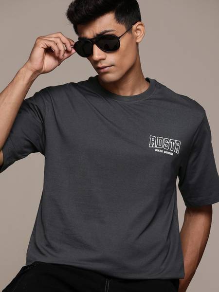 Roadster Solid Men Round Neck Black T-Shirt