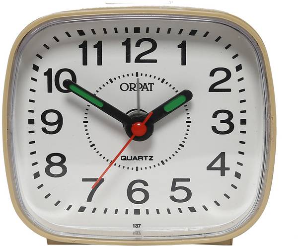 ORPAT Analog Beige Clock
