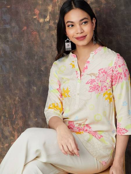 BHADRIYAA Women Printed Straight Kurta