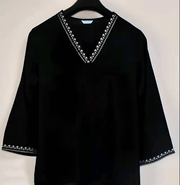 Anamwear Casual Solid Women Black Top