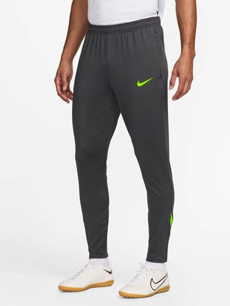 NIKE Solid Men Black Track Pants
