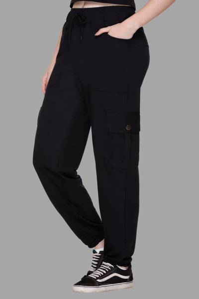 White Moon Solid Women Black Track Pants