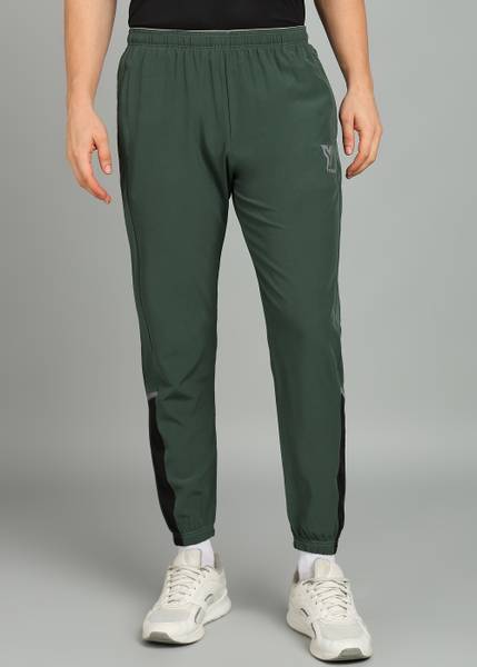 YUNEK Solid Men Green Track Pants