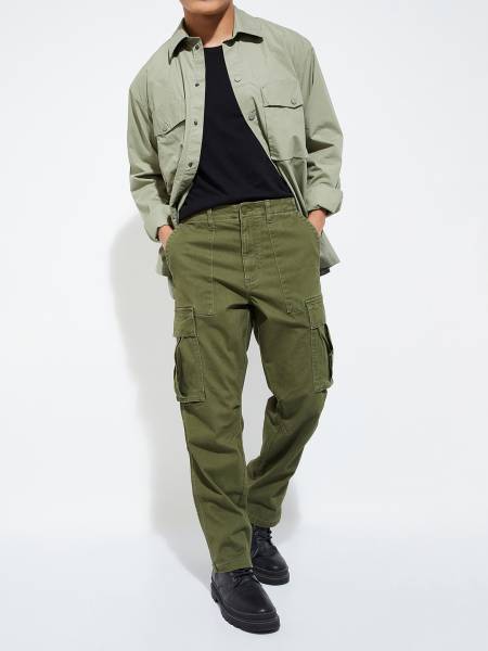 MAX Regular Fit Men Green Trousers