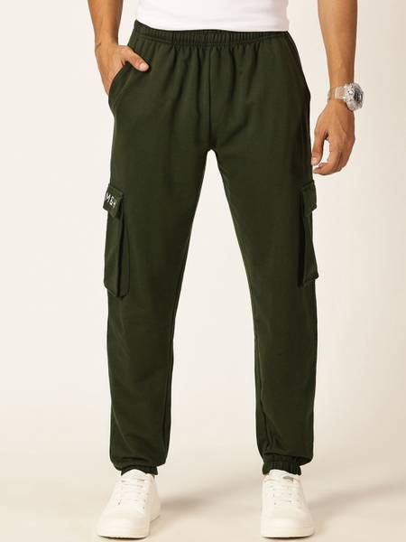Mast & Harbour Loose Fit Men Green Trousers