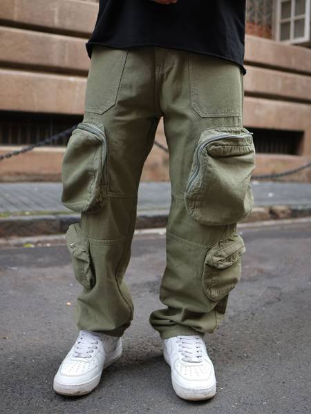 Powerlook Loose Fit Men Green Trousers