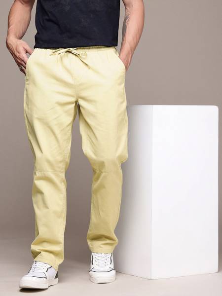 Roadster Straight Fit Men Beige Trousers