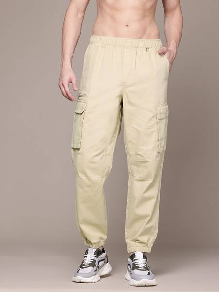 Roadster Loose Fit Men Beige Trousers